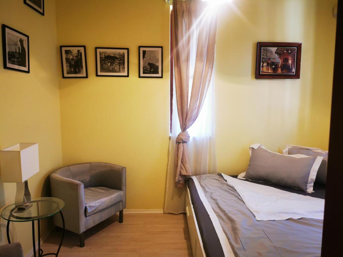 Appartement Luxury Basement In The Surrounding Of Budapest à Mogyoród Extérieur photo